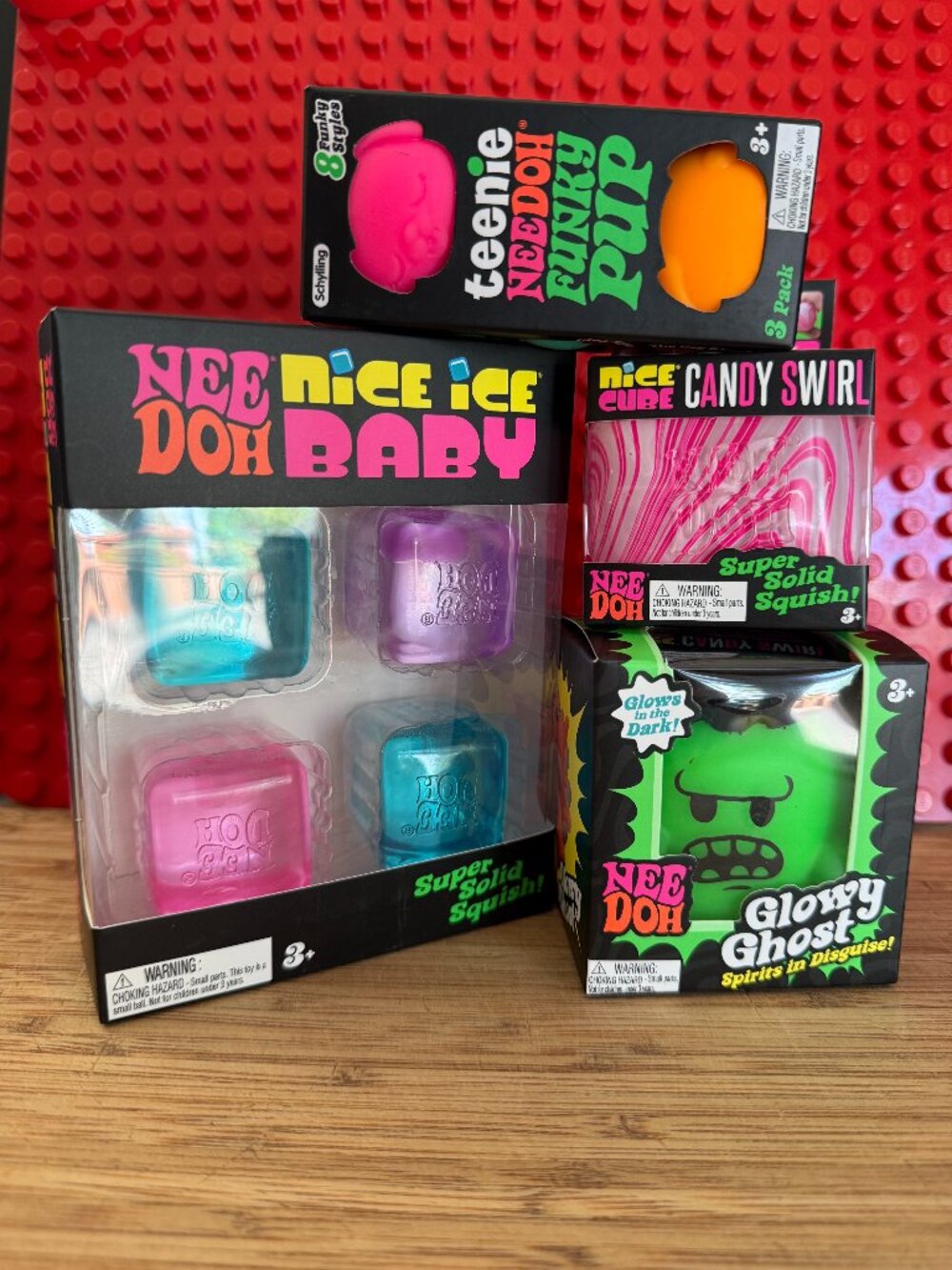 NEW! 🎃 🌲 Holiday Grab bag! GLOWY Ghost and Candy Swirl & more! Authentic!